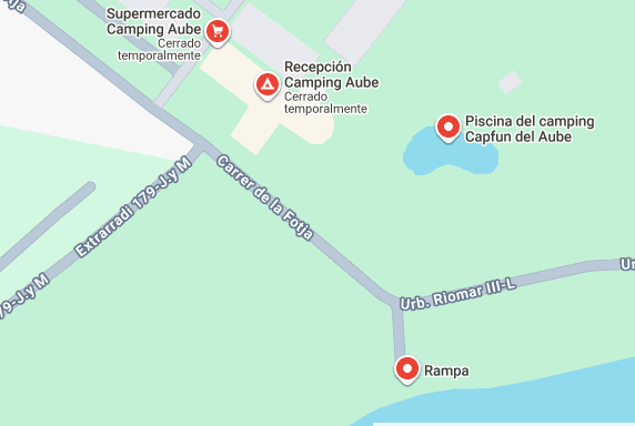 Mapa con puntos de referencia: recepción, piscina y rampa